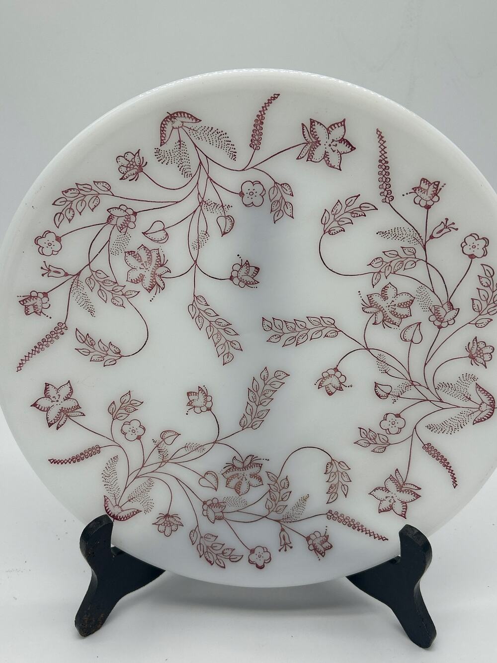 Federal Glass Burgundy Botanical Wildflowers Spree Large Dinner Plate 11 Inches
